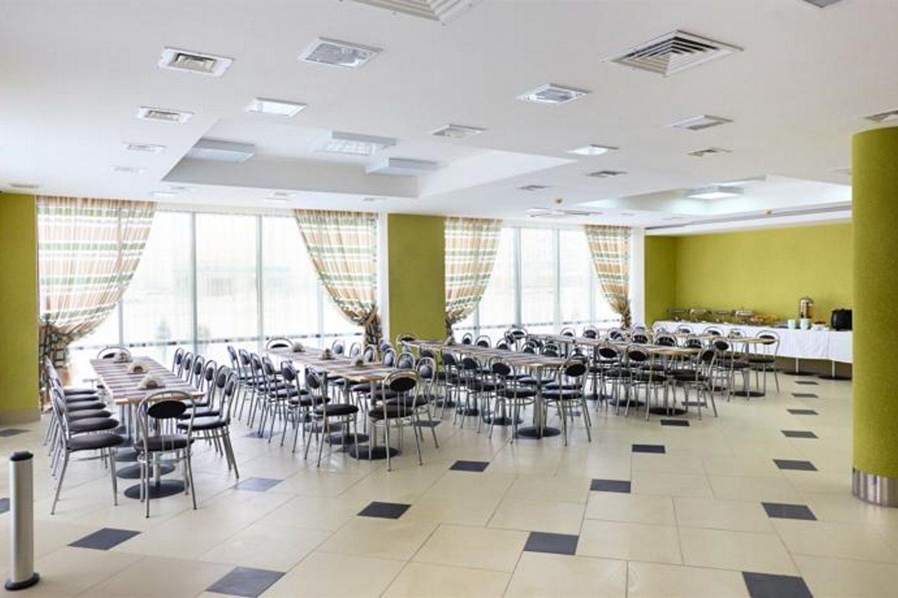 Sport Time Hotel Мінськ Екстер'єр фото