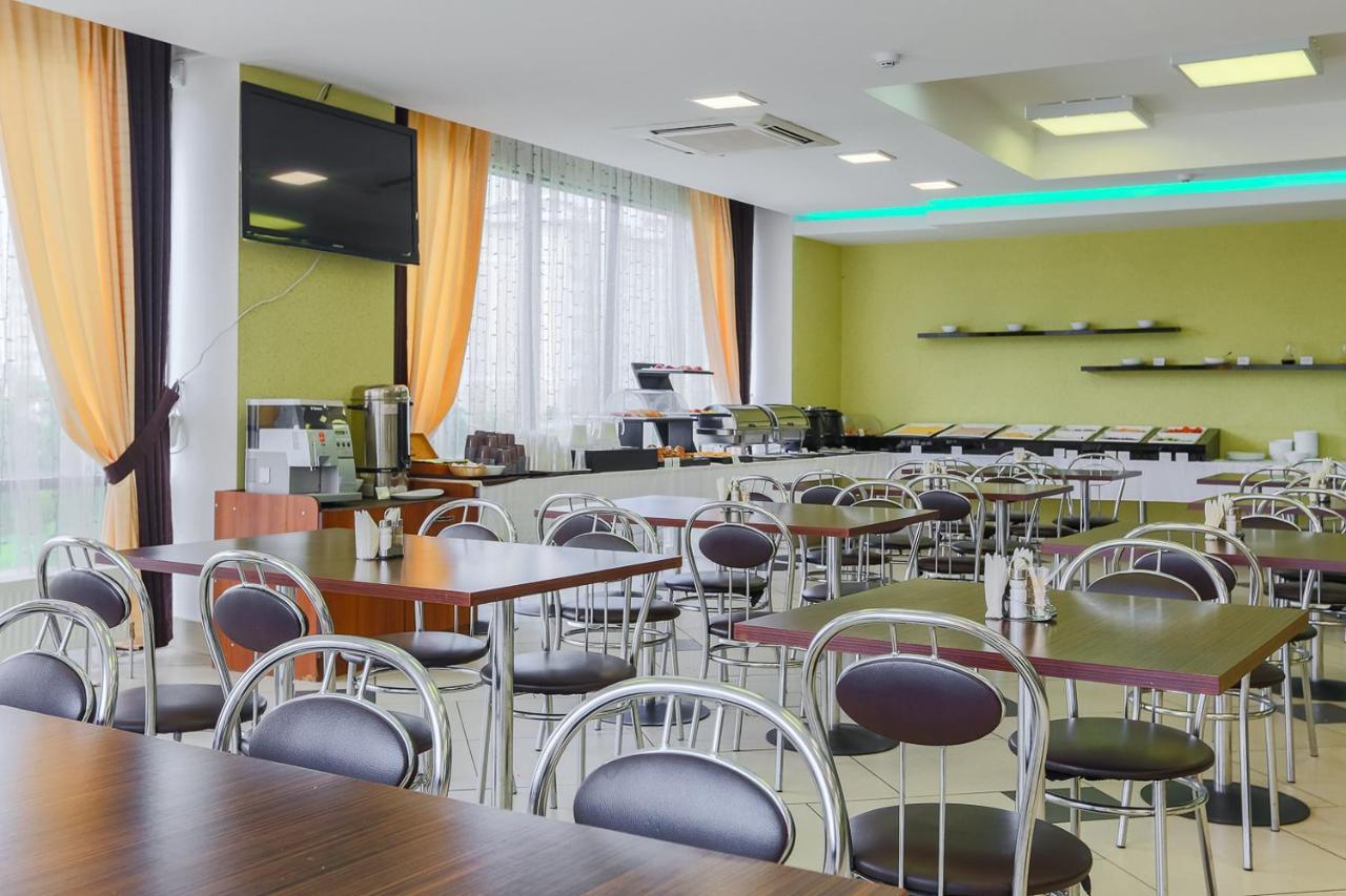 Sport Time Hotel Мінськ Екстер'єр фото